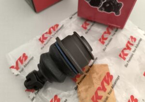 Rotula Inferior KYB Toyota 4Runner/Land Cruiser/Prado